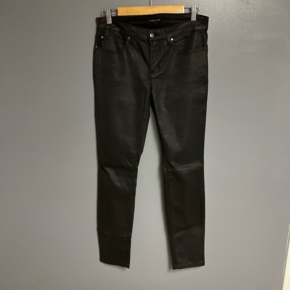 Eileen Fisher Straight Leg Pants Black Shiny women’s size 8 great condition
